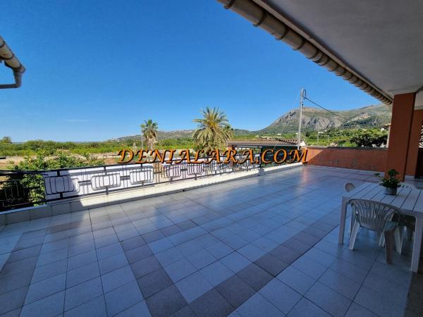 Частный шале на продаже в  Casa o chalet en Pego, Пего photo 2