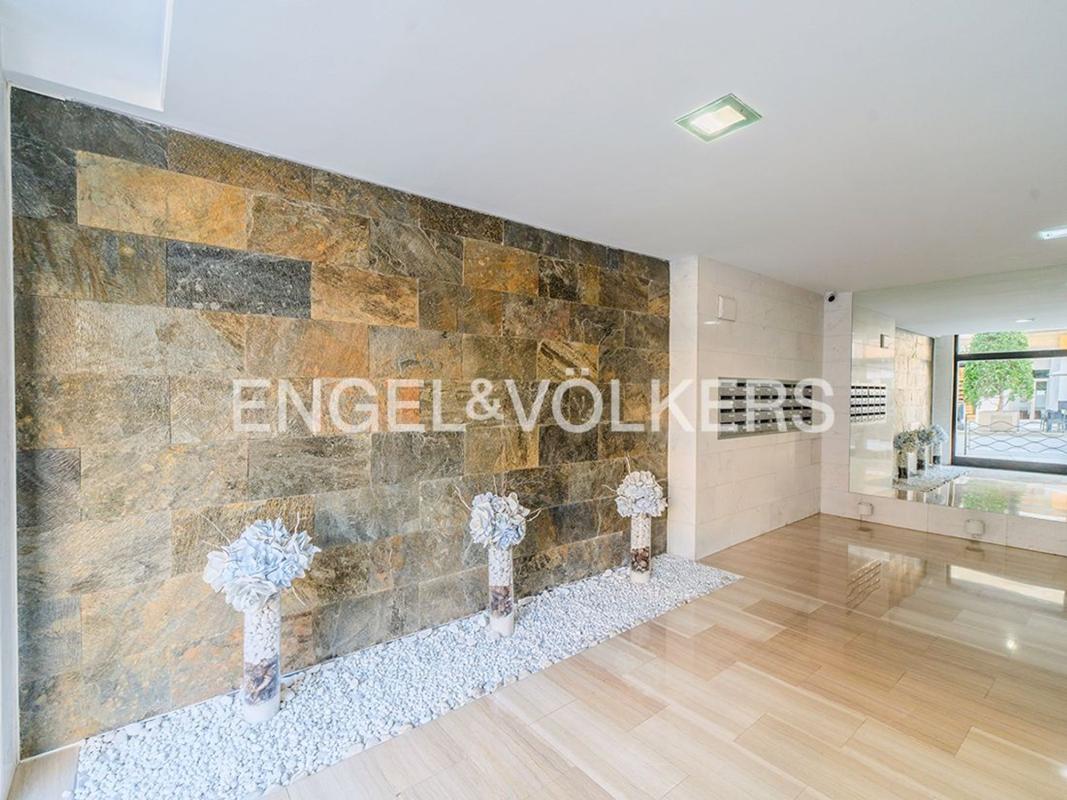Продажа квартиры на Piso en Avenida Maisonnave, 31, Ensanche-Diputación, Alicante / Alacant, Аликанте / Алакант
photo 3