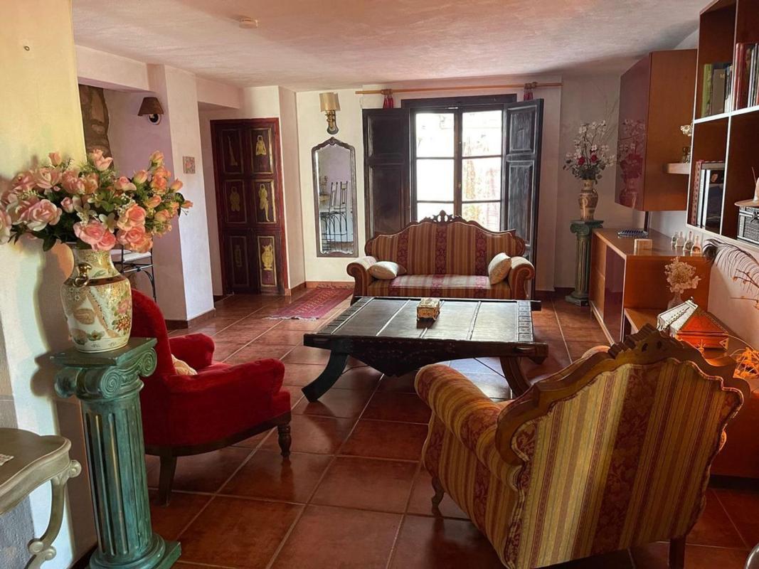 Properties for sale and rent in Spain photo 1