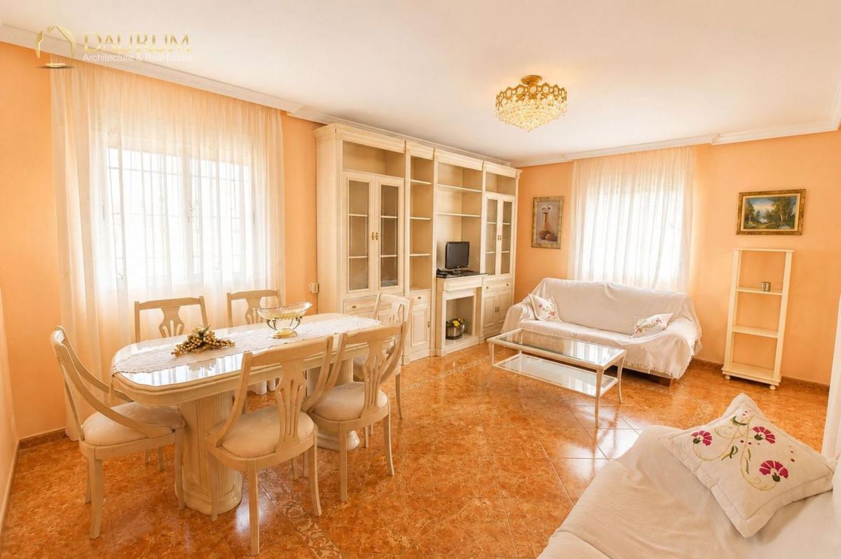 Недвижимость на продажу и в аренду в Испании photo 4