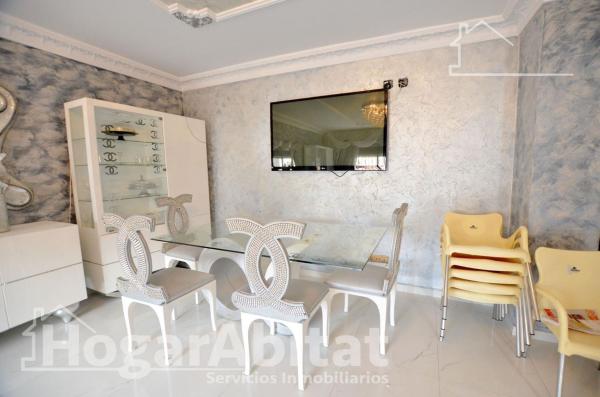 Chalet adosado en Calle Amadeo Valls, Tómbola - Rabasa, Alicante / Alacant thumbnail 3