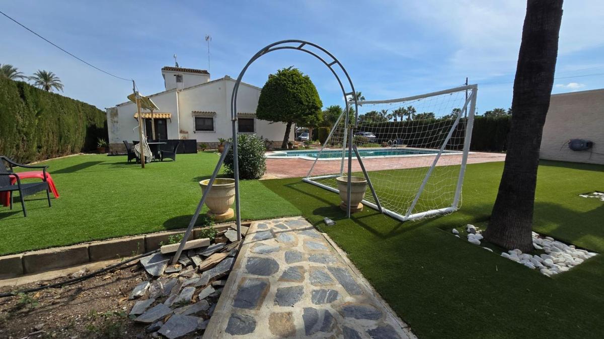 Properties for sale and rent in Spain photo 5