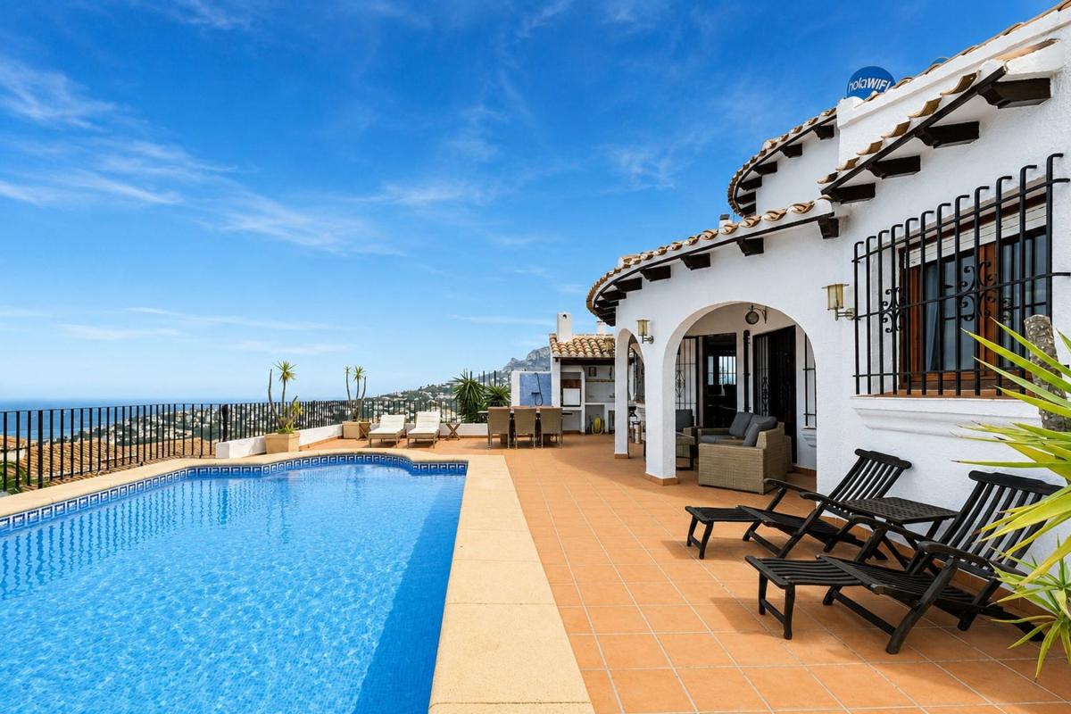 Properties for sale and rent in Spain photo 3