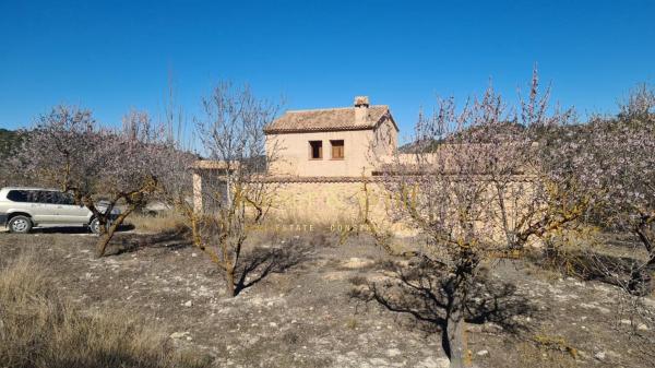 Casa rural en Pasaje Jaime I, 14, Onil thumbnail 3