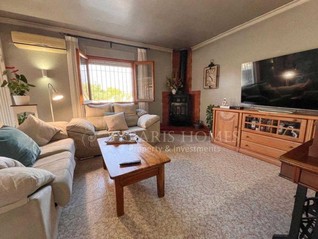 Properties for sale and rent in Spain photo 3