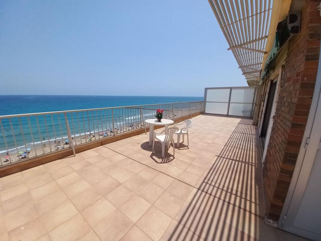 Venta de ático en  Ático en Calle Sant Pere, 159, Campello Playa, El Campello, El Campello photo 2