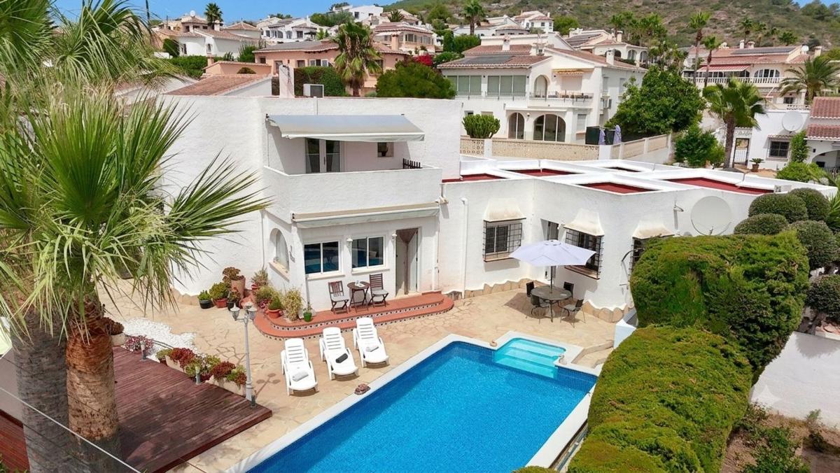 Properties for sale and rent in Spain photo 1