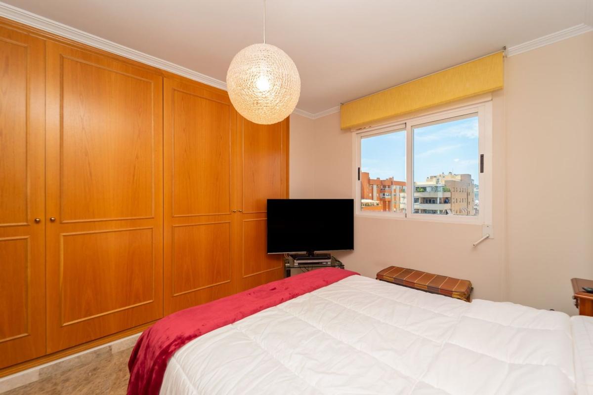 Продажа квартиры на Piso en Avenida Pintor Xavier Soler, 13, Garbinet - Parque de las Avenidas, Alicante / Alacant, Аликанте / Алакант
 photo 5