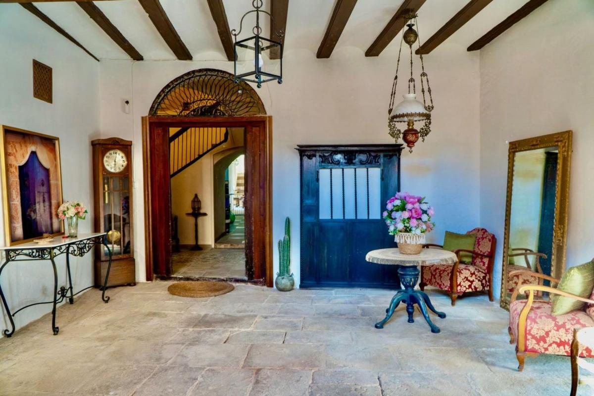 Properties for sale and rent in Spain photo 5