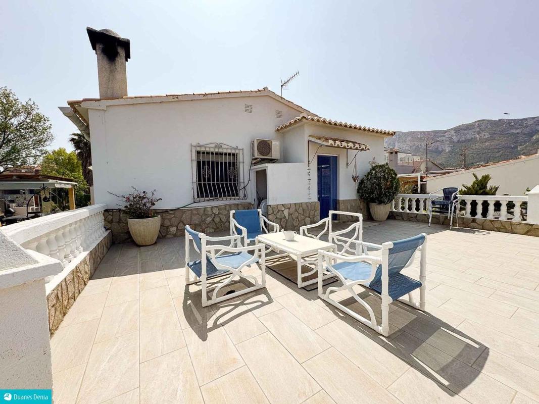 Properties for sale and rent in Spain photo 2