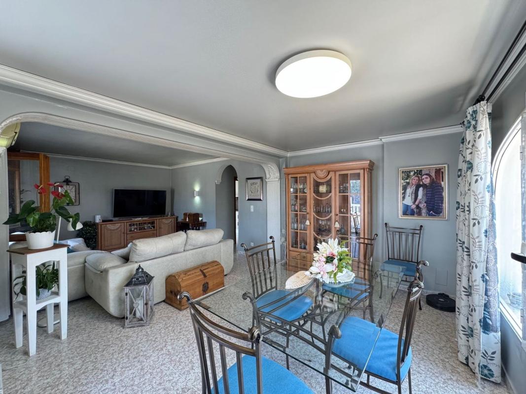 Properties for sale and rent in Spain photo 5