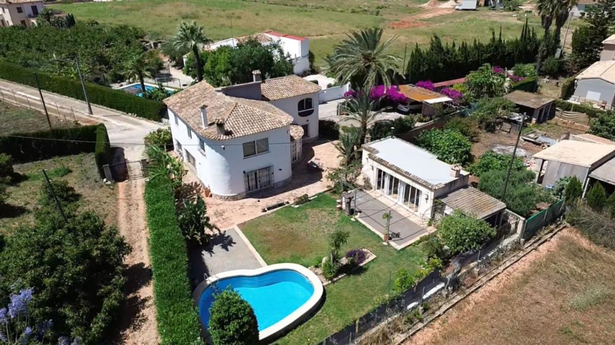 Продажа отдельного шале в Casa o chalet en Centro, Pedreguer, Педрегер photo 2