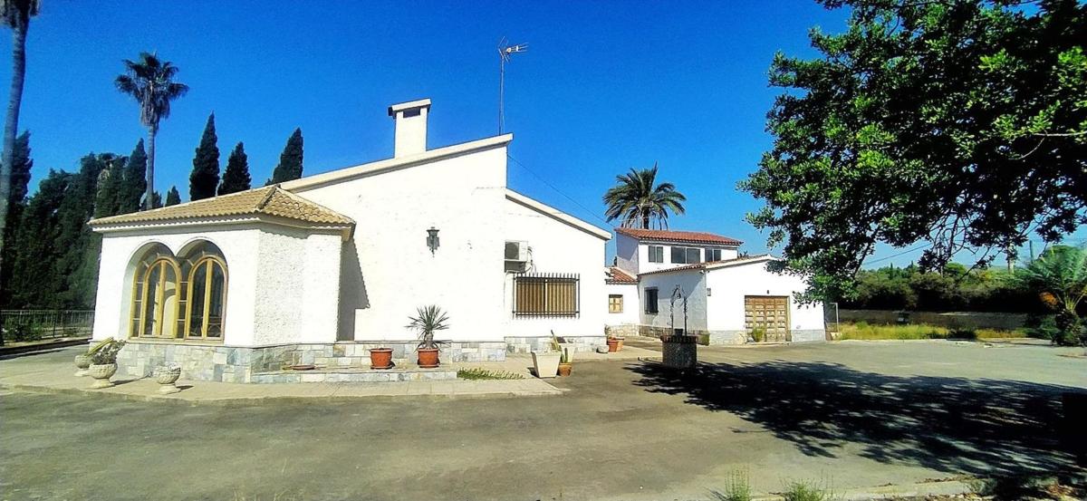 Propiedades en venta y alquiler en España photo 4