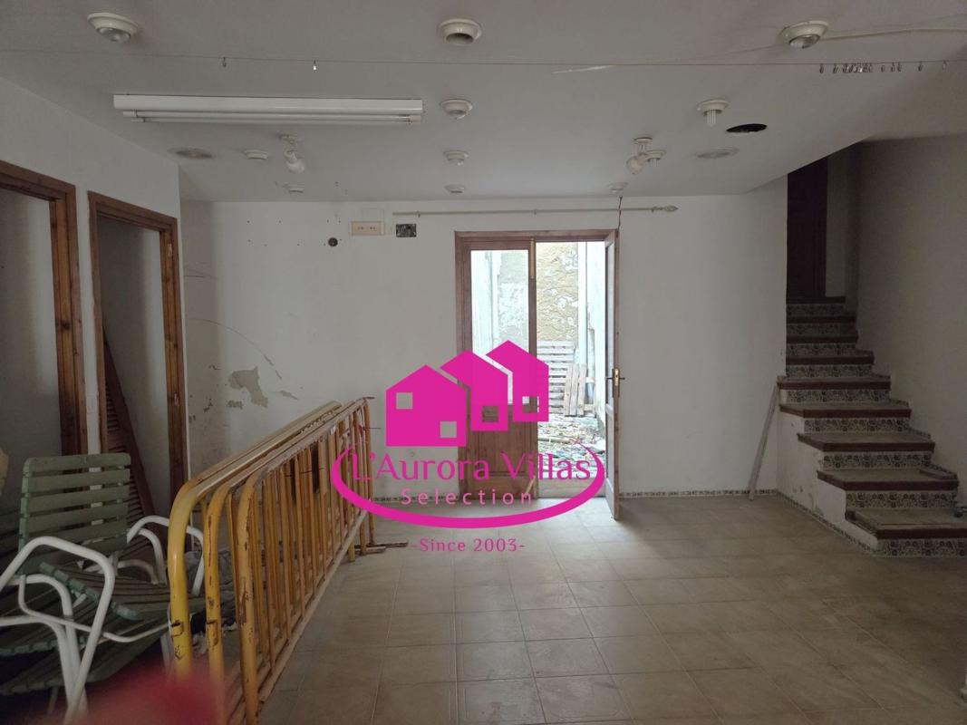 Properties for sale and rent in Spain photo 5