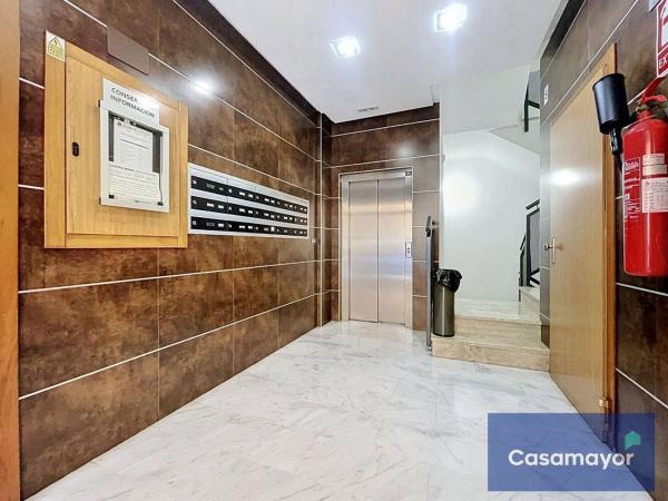 Venta de piso en Piso en Calle Catedratico Ferre Vidiella, 10, Ensanche-Diputación, Alicante / Alacant, Alicante / Alacant
 photo 4