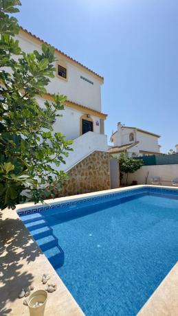 Casa o chalet independiente en Calle de Belgica, Monte y Mar, Gran Alacant photo 4