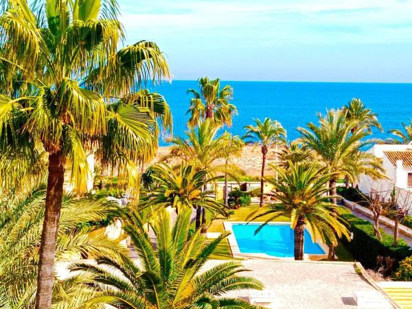 Chalet adosado en Avenida del Mediterrània, Montañar, Jávea/Xàbia photo 1