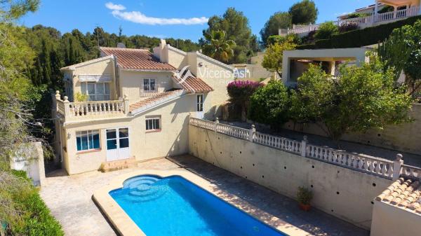 Частный шале на продаже в Casa o chalet en Calle Séneca, La Lluca - La Tarraula, Jávea/Xàbia, Хавья/Хабия thumbnail 2