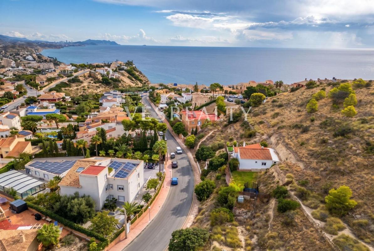 Terreno en venta en El Campello, Alicante photo 4