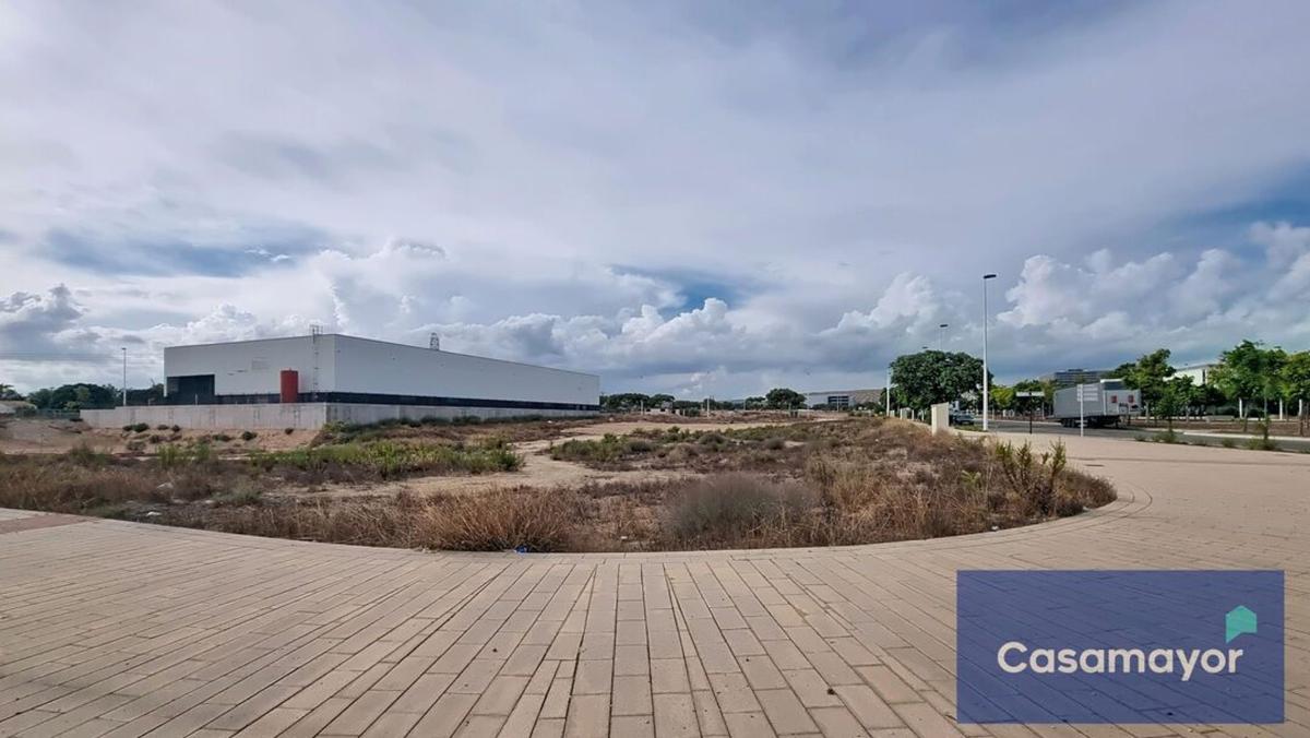 Terreno en venta en Elche / Elx, Alicante photo 3