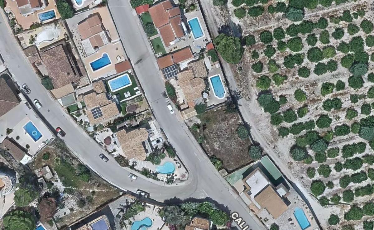 Terreno en venta en San Miguel de Salinas, Alicante photo 1