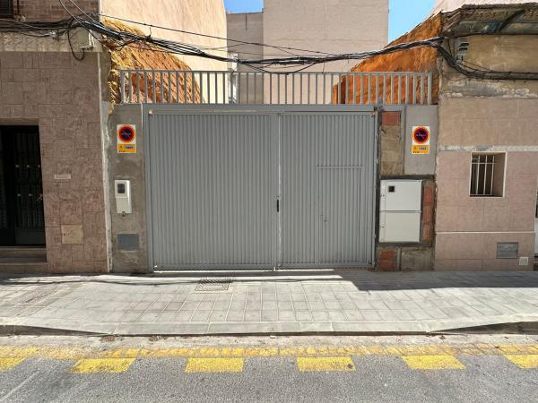 Terreno en Calle Pelayo, 10, Carolinas Bajas, Alicante / Alacant photo