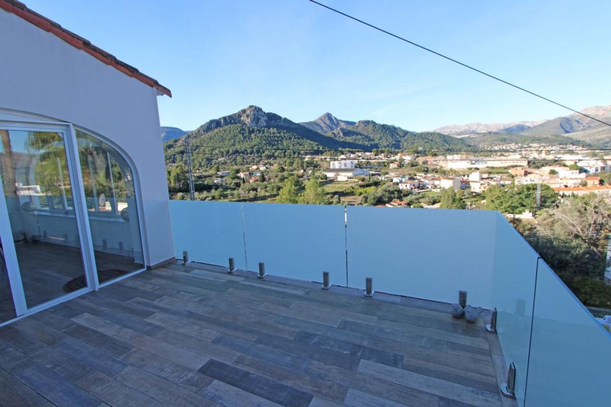 Sale of independent chalet in Casa o chalet en Orba, Orba
 photo 5