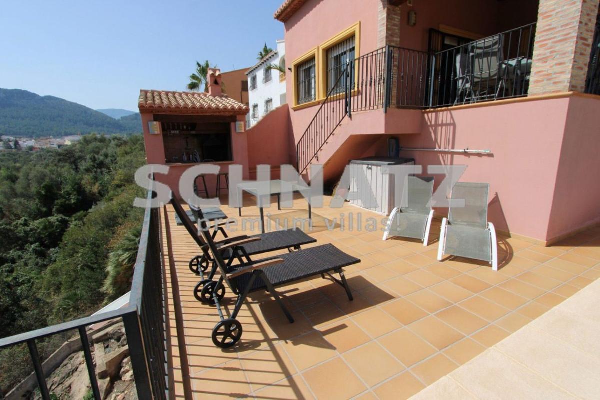Продажа отдельного шале в Casa o chalet en Orba, Орба photo 3