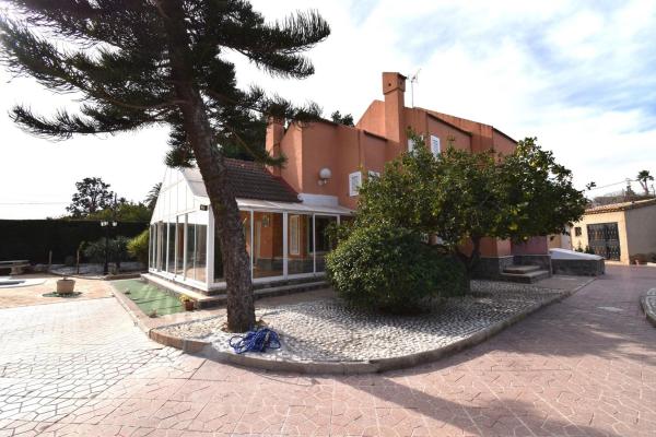 Finca rústica en venta en Finca rústica en Travalón, Elche / Elx , Elche / Elx photo 1