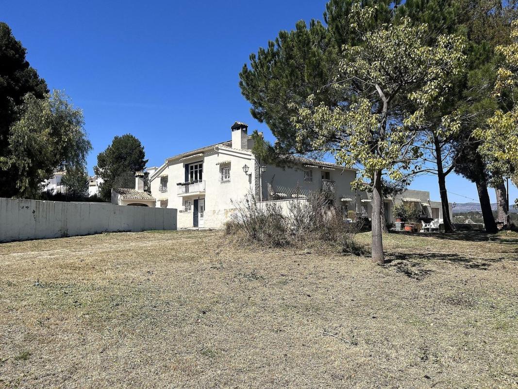 Продажа загородного участка в Finca rústica en Castalla , Касталья photo 2