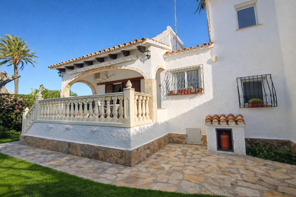 Propiedades en venta y alquiler en España photo 2