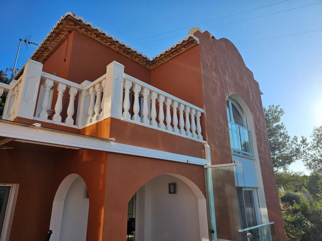 Properties for sale and rent in Spain photo 4