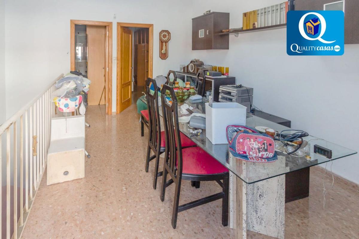Properties for sale and rent in Spain photo 5