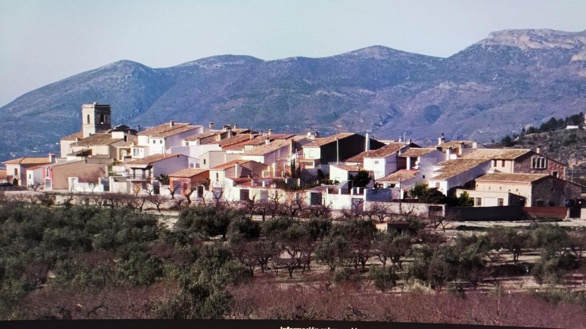 Properties for sale and rent in Spain photo 5