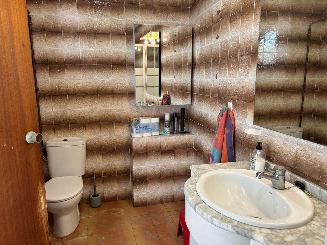 Properties for sale and rent in Spain photo 2