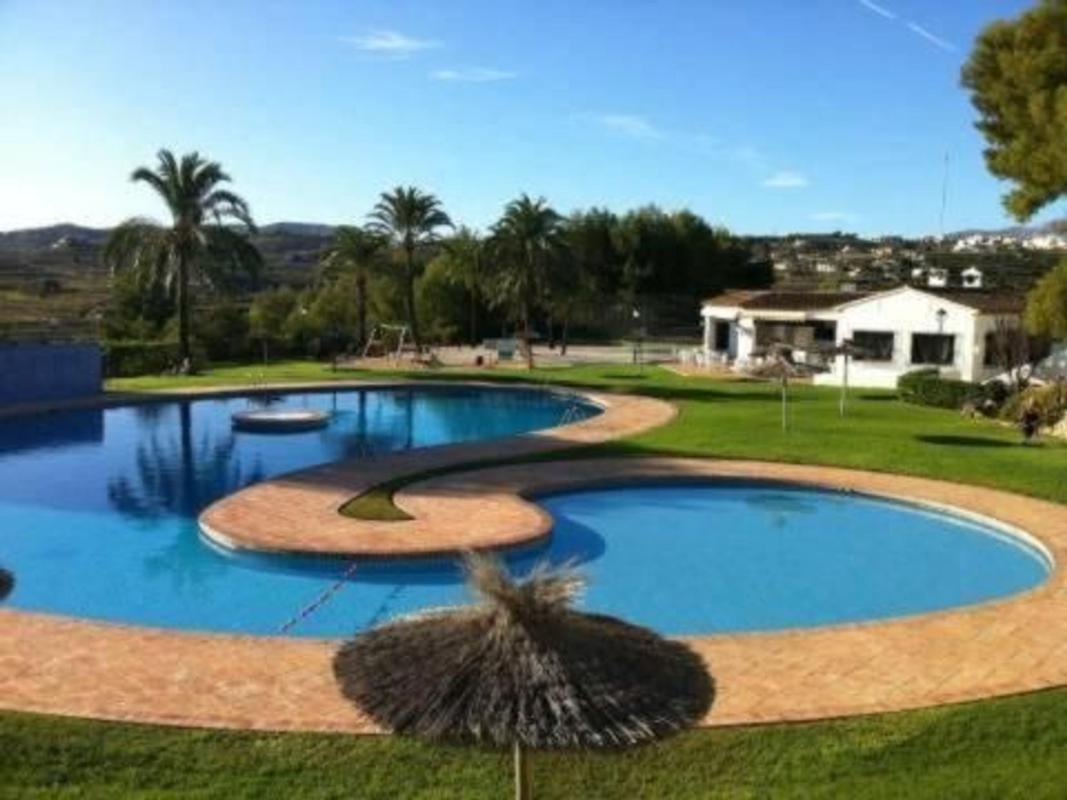 Properties for sale and rent in Spain photo 2