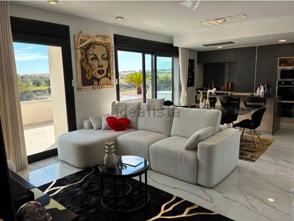 Penthouse for sale at Ático en Calle Lagos de Covadonga, 4, Zona Lago - Los Almendros, Orihuela, Orihuela thumbnail 2