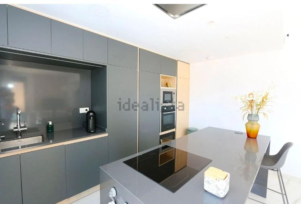Penthouse sale in Ático en Calle Lagos de Covadonga, 4, Zona Lago - Los Almendros, Orihuela, Orihuela photo 4