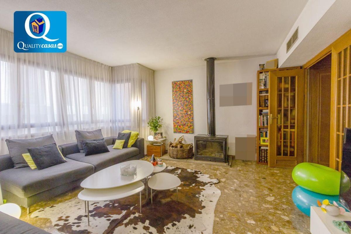 Продажа квартиры на Piso en Casco Histórico-Santa Cruz, Alicante / Alacant, Аликанте / Алакант
photo 4