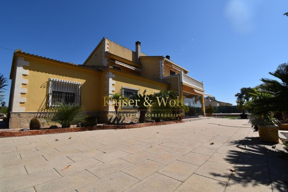 Properties for sale and rent in Spain photo 1