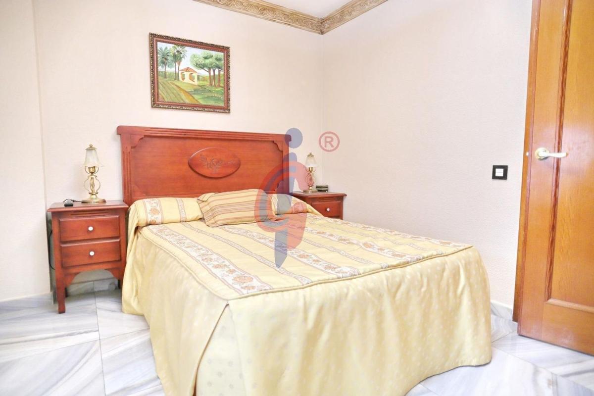 Venta de piso en Piso en Calle General O'Donnell, 11, Ensanche-Diputación, Alicante / Alacant, Alicante / Alacant
 photo 3