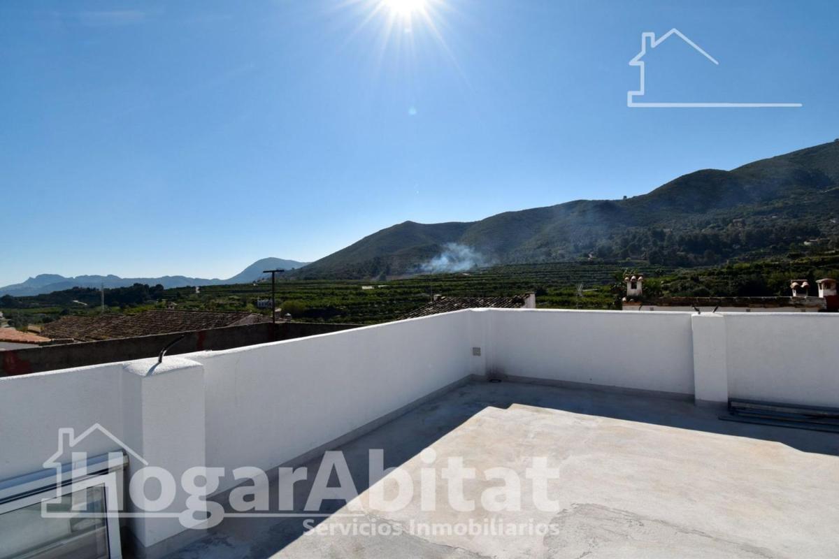 Недвижимость на продажу и в аренду в Испании photo 1