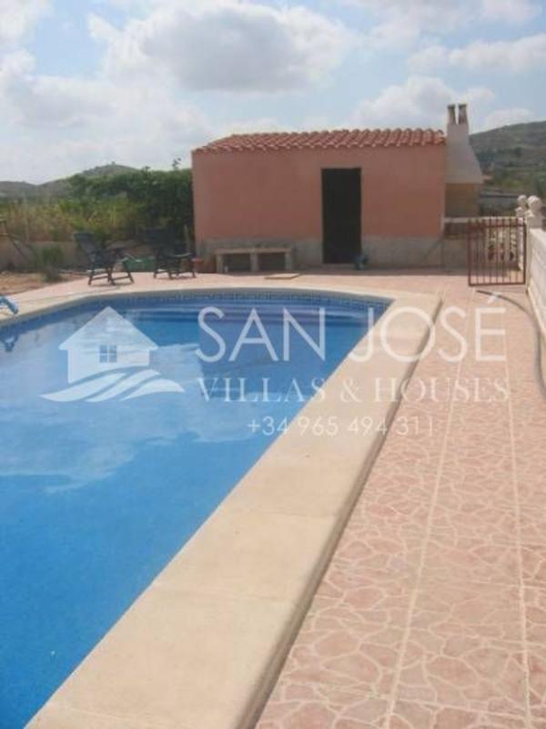 Propiedades en venta y alquiler en España photo 5
