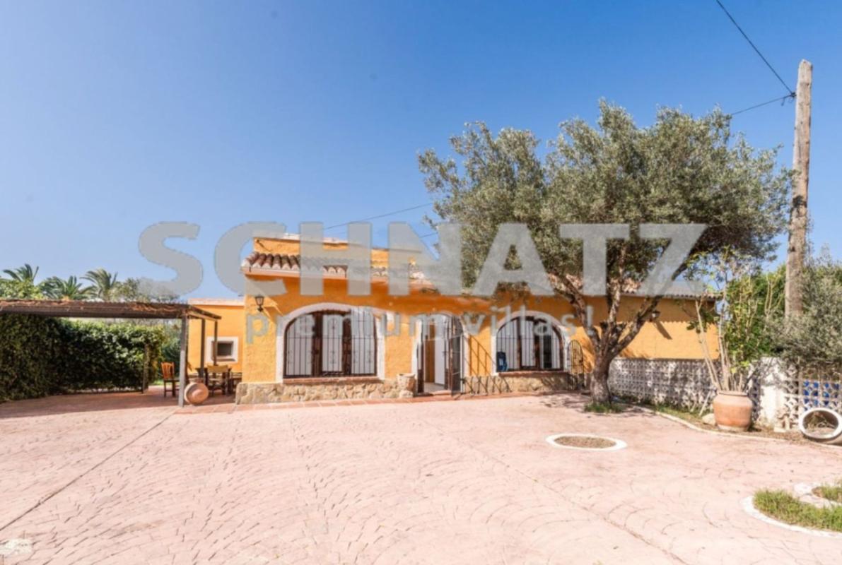 Продажа отдельного шале в Casa o chalet en Centro Ciudad, Jávea/Xàbia, Хавья/Хабия photo 2