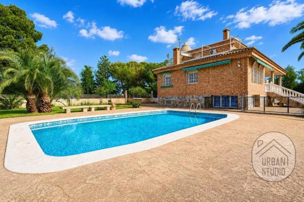 Casa o chalet independiente en Calle de la Baiona Alta, Villamontes-Boqueres, San Vicente del Raspeig thumbnail 2