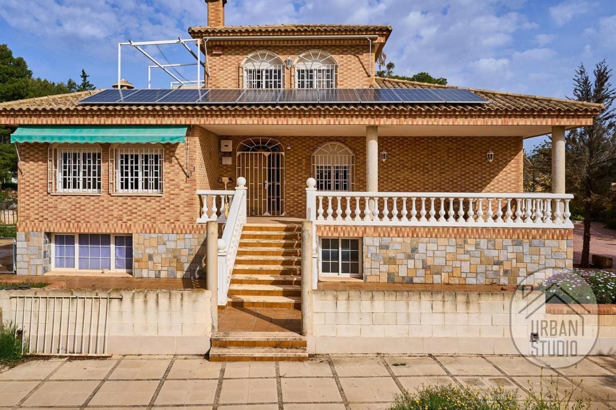 Propiedades en venta y alquiler en España photo 3