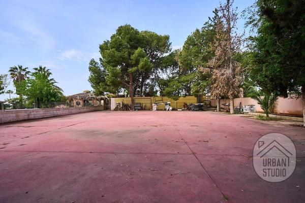 Casa o chalet independiente en Calle de la Baiona Alta, Villamontes-Boqueres, San Vicente del Raspeig photo 4