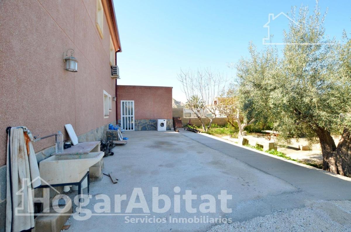 Properties for sale and rent in Spain photo 1