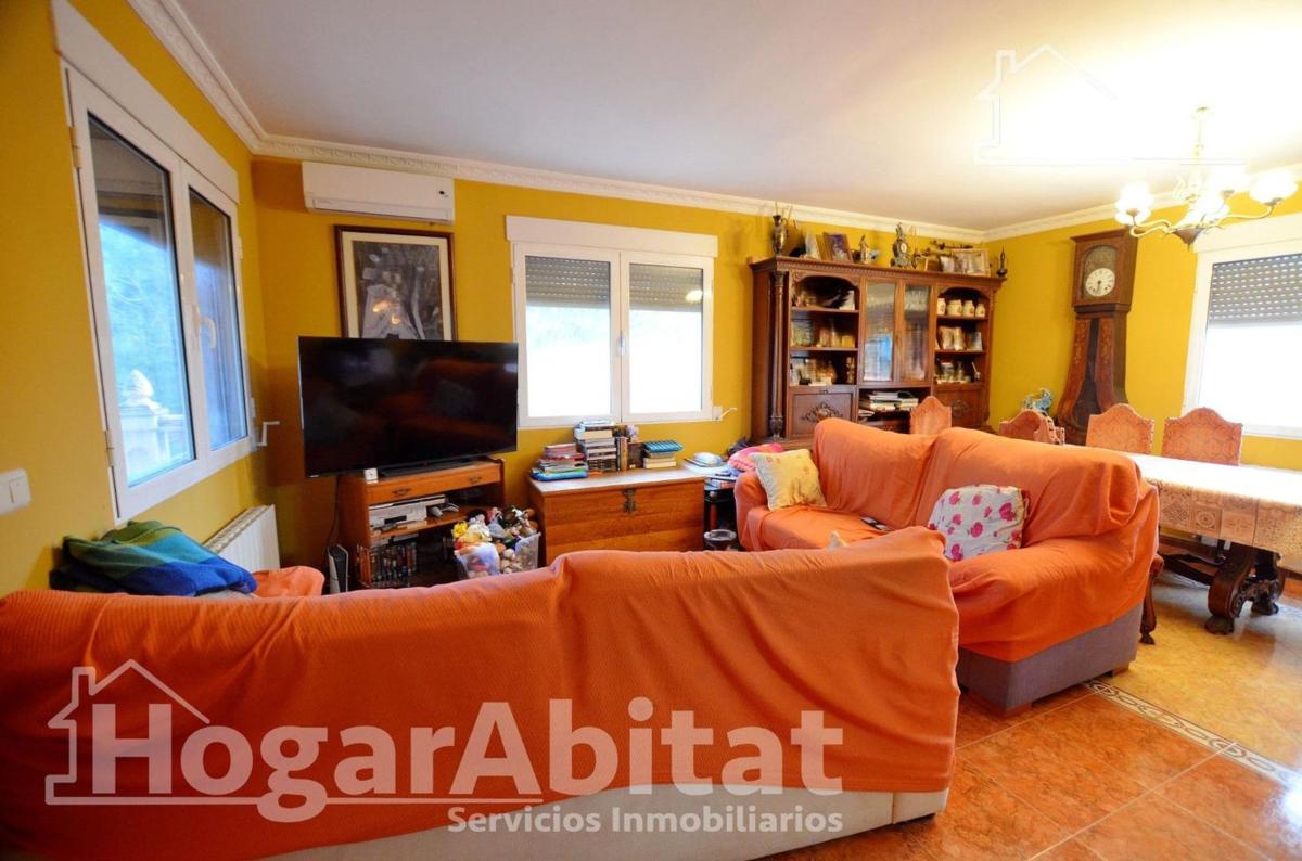Properties for sale and rent in Spain photo 5