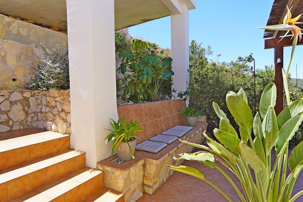 Properties for sale and rent in Spain photo 5